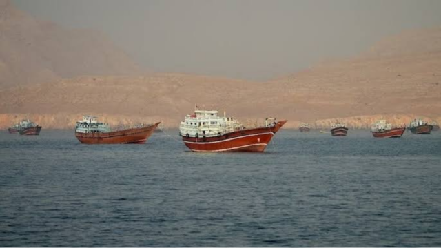 آبنائے ہرمز پر کشیدگی پھر عروج پر، ایران کی نئی کارروائی کی دھمکی، ٹرمپ کا مذاکراتی معاہدہ بڑھانے سے انکار