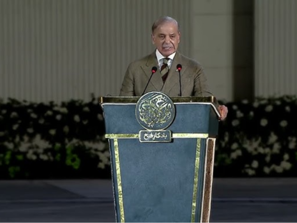 یوم آزادی پر وزیراعظم کا سخت پیغام: پاکستان کی خودمختاری چیلنج ہوئی تو بھرپور جواب دیں گے