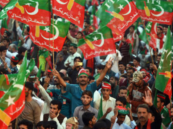 27 ستمبر مارچ: پی ٹی آئی کا خیبر پختونخوا سے مرکزی قافلہ، فنڈنگ اور احتجاجی پلان فائنل