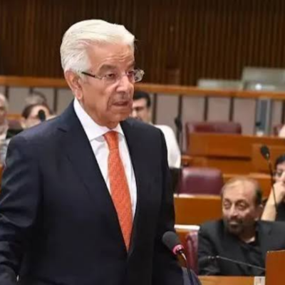 نئے صوبوں پر سیاسی گرما گرمی، خواجہ آصف کا پیپلز پارٹی پر دوہرے معیار کا الزام