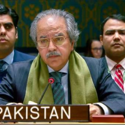 حوثی حملوں پر پاکستان کا سخت ردعمل، سعودی دفاع کی حمایت اور خطے میں امن کیلئے کوششیں جاری رکھنے کا عزم