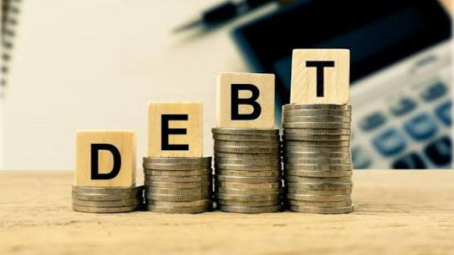 86.7 کھرب روپے کا قرض، حکومت نے نئے مالی سال میں مزید 6.86 کھرب مانگنے کا منصوبہ بنا لیا