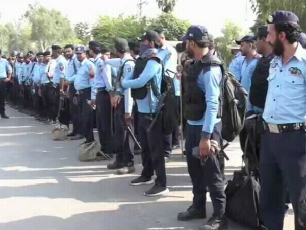 27 ستمبر کا پی ٹی آئی مارچ، پنجاب میں سیکیورٹی الرٹ؛ اسلام آباد کے لیے 23 ہزار 500 اہلکار طلب