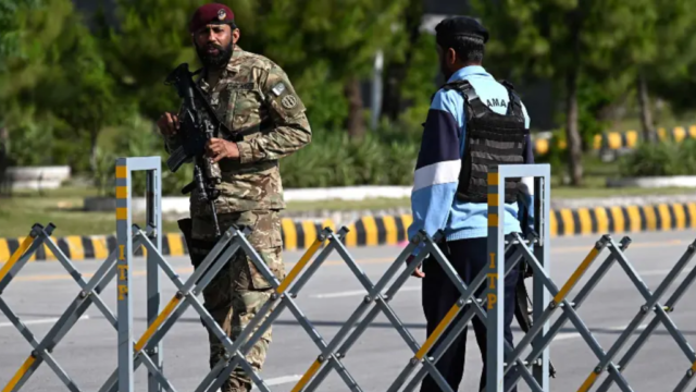 اسلام آباد میں ممکنہ احتجاج، ریڈ زون سیل کرنے کی تیاریاں؛ اٹک میں بھی سیکیورٹی سخت