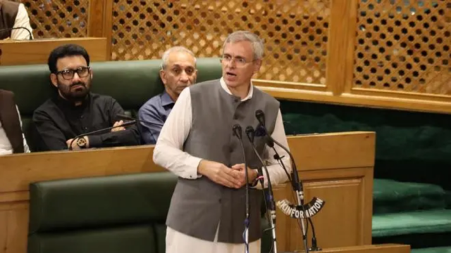 کشمیر کو دوبارہ ریاست بنانے کی قرارداد منظور، مودی کی جماعت نے مخالفت کردی
