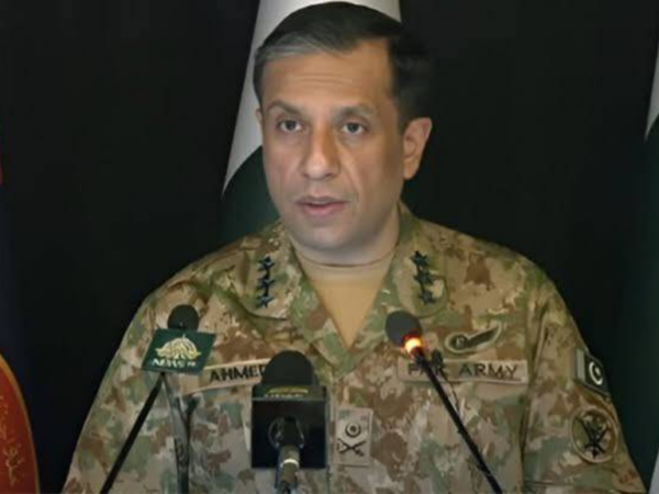 سعودی عرب میں پاکستانی فوج پہلے ہی موجود، مکہ اتحاد پر ڈی جی آئی ایس پی آر کا اہم انکشاف