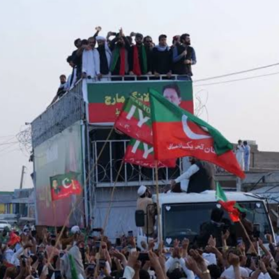 عمران خان کی رہائی کیلئے پی ٹی آئی سڑکوں پر، سہیل آفریدی نے لانگ مارچ کی قیادت سنبھال لی