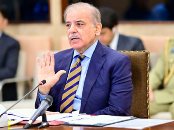 پی ٹی آئی مارچ کا دباؤ، وزیراعظم نے سیاسی اتحادیوں کو اعتماد میں لینے کا فیصلہ کرلیا
