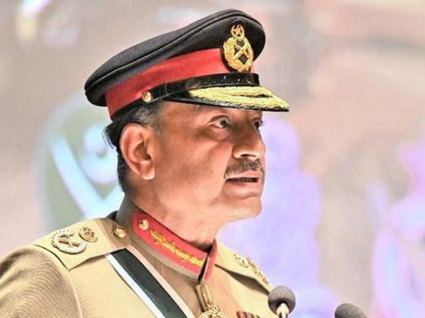 بھارتی سرپرستی میں سرگرم دہشت گرد گروہوں کے خلاف مہم پوری شدت سے جاری رہے گی ; فیلڈ مارشل عاصم منیر کا دہشت گردوں کے خلاف کارروائیوں میں تیزی کا اعلان